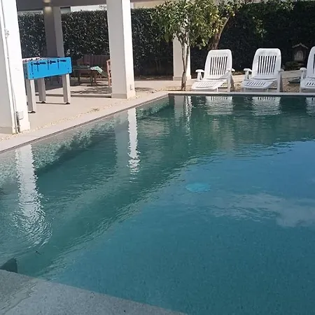 Giloma House * Carrozziere Fonte Ciane