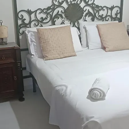 Giloma House * Carrozziere Fonte Ciane